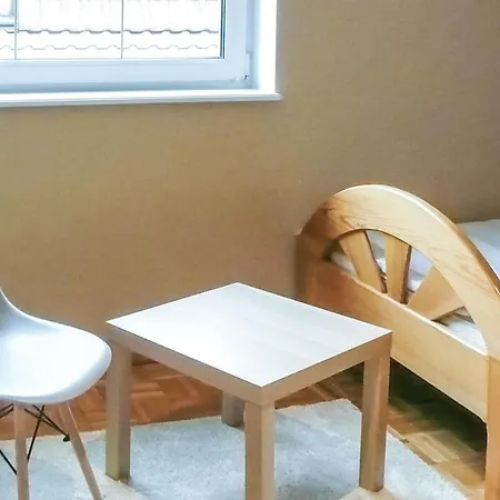 Beautiful Home In Gdansk With Wifi